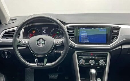 Volkswagen T-Roc I, 2022 год, 1 790 000 рублей, 11 фотография