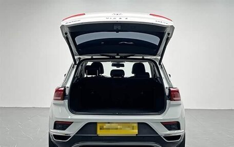 Volkswagen T-Roc I, 2022 год, 1 790 000 рублей, 20 фотография