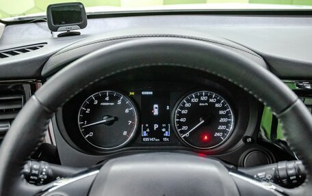 Mitsubishi Outlander III рестайлинг 3, 2019 год, 2 599 000 рублей, 18 фотография