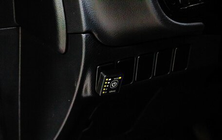 Mitsubishi Outlander III рестайлинг 3, 2019 год, 2 599 000 рублей, 20 фотография