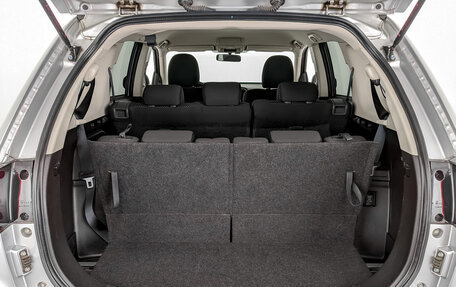 Mitsubishi Outlander III рестайлинг 3, 2022 год, 3 030 000 рублей, 11 фотография