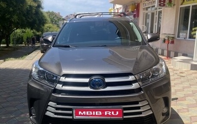 Toyota Highlander III, 2019 год, 4 100 000 рублей, 1 фотография