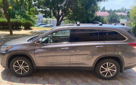 Toyota Highlander III, 2019 год, 4 100 000 рублей, 8 фотография