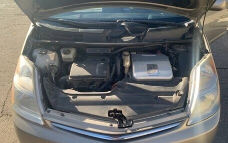 Toyota Prius, 2006 год, 725 000 рублей, 8 фотография