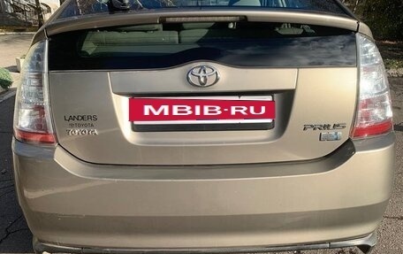 Toyota Prius, 2006 год, 725 000 рублей, 4 фотография