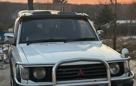 Mitsubishi Pajero III рестайлинг, 1994 год, 560 000 рублей, 9 фотография