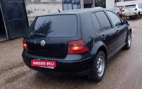Volkswagen Golf IV, 1998 год, 250 000 рублей, 2 фотография