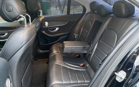 Mercedes-Benz C-Класс, 2016 год, 2 100 000 рублей, 19 фотография