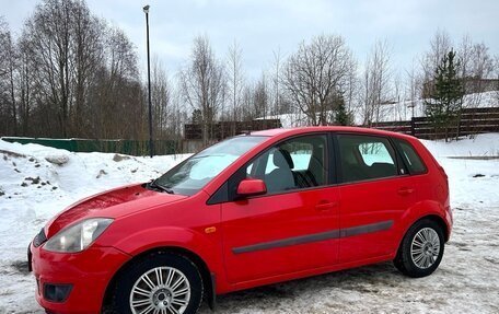 Ford Fiesta, 2006 год, 395 000 рублей, 2 фотография