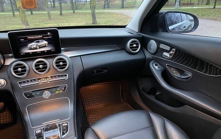 Mercedes-Benz C-Класс, 2016 год, 2 100 000 рублей, 34 фотография