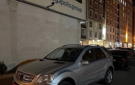 Mercedes-Benz M-Класс, 2005 год, 520 000 рублей, 2 фотография