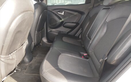 Hyundai ix35 I рестайлинг, 2013 год, 1 315 000 рублей, 14 фотография