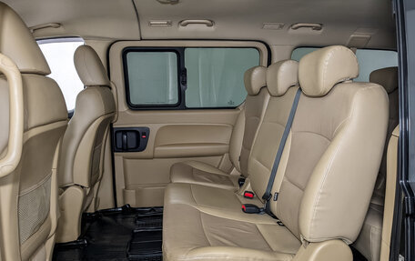 Hyundai H-1 II рестайлинг, 2016 год, 2 445 000 рублей, 10 фотография