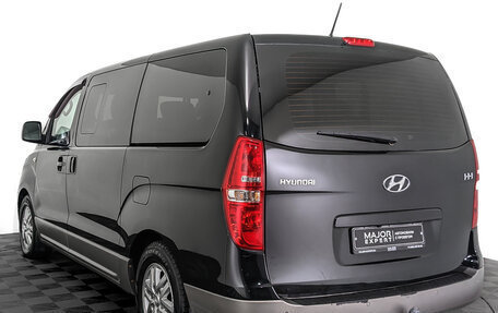 Hyundai H-1 II рестайлинг, 2016 год, 2 445 000 рублей, 7 фотография