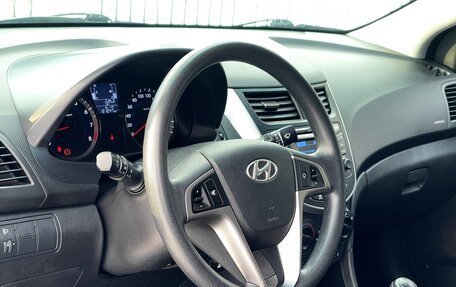 Hyundai Solaris II рестайлинг, 2016 год, 1 049 000 рублей, 8 фотография