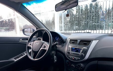 Hyundai Solaris II рестайлинг, 2016 год, 1 049 000 рублей, 9 фотография