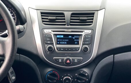 Hyundai Solaris II рестайлинг, 2016 год, 1 049 000 рублей, 21 фотография