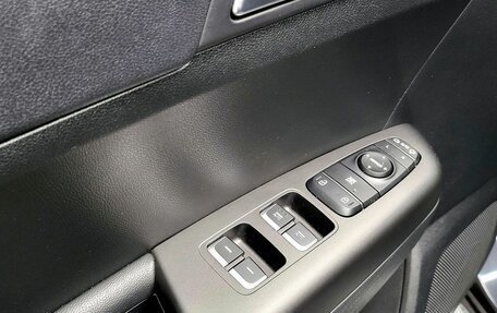 KIA Sportage IV рестайлинг, 2019 год, 2 350 000 рублей, 19 фотография