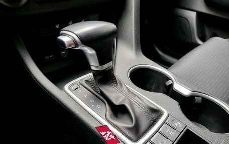 KIA Sportage IV рестайлинг, 2019 год, 2 350 000 рублей, 21 фотография