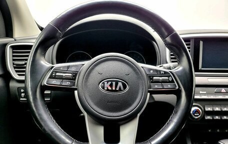 KIA Sportage IV рестайлинг, 2019 год, 2 350 000 рублей, 25 фотография