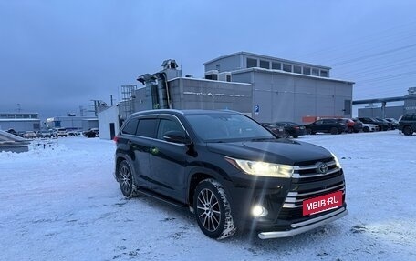 Toyota Highlander III, 2016 год, 3 500 000 рублей, 19 фотография