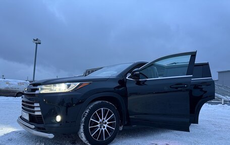 Toyota Highlander III, 2016 год, 3 500 000 рублей, 33 фотография