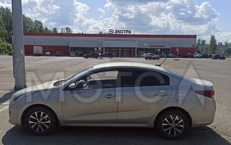 KIA Rio IV, 2020 год, 1 430 000 рублей, 6 фотография