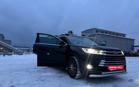Toyota Highlander III, 2016 год, 3 500 000 рублей, 31 фотография