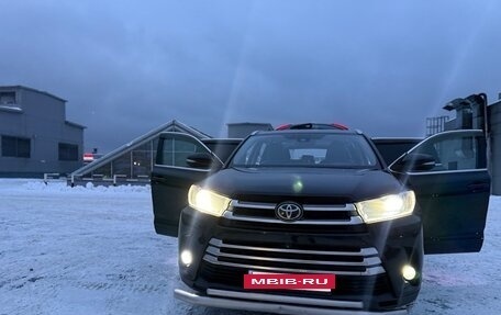 Toyota Highlander III, 2016 год, 3 500 000 рублей, 35 фотография