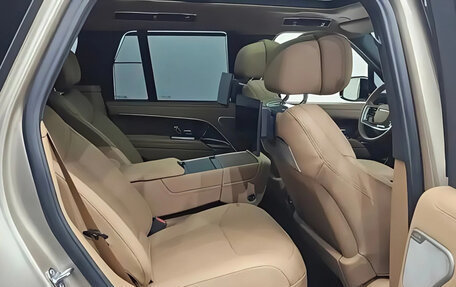 Land Rover Range Rover IV рестайлинг, 2024 год, 23 600 000 рублей, 14 фотография