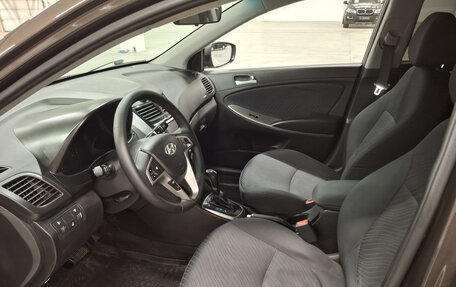 Hyundai Solaris II рестайлинг, 2015 год, 890 000 рублей, 20 фотография