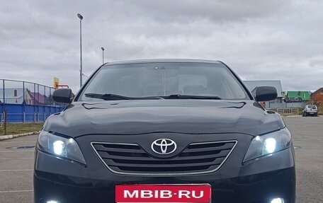 Toyota Camry, 2007 год, 780 000 рублей, 1 фотография