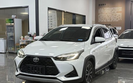 Toyota Yaris Cross, 2022 год, 1 247 000 рублей, 1 фотография