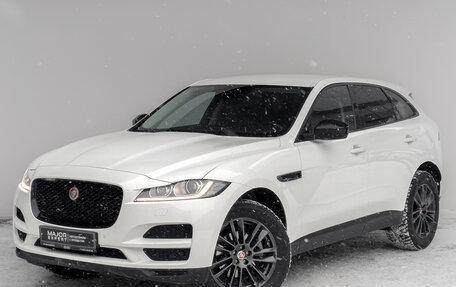 Jaguar F-Pace, 2017 год, 2 600 000 рублей, 1 фотография