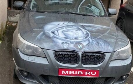 BMW 5 серия, 2004 год, 920 000 рублей, 1 фотография