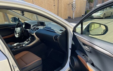 Lexus NX I, 2021 год, 4 100 000 рублей, 13 фотография