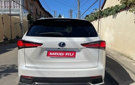 Lexus NX I, 2021 год, 4 100 000 рублей, 8 фотография