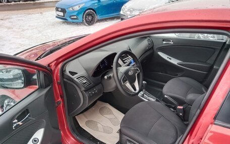 Hyundai Solaris II рестайлинг, 2012 год, 720 000 рублей, 7 фотография