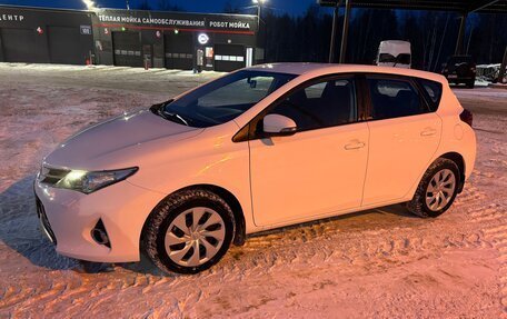 Toyota Auris II, 2014 год, 1 420 000 рублей, 4 фотография