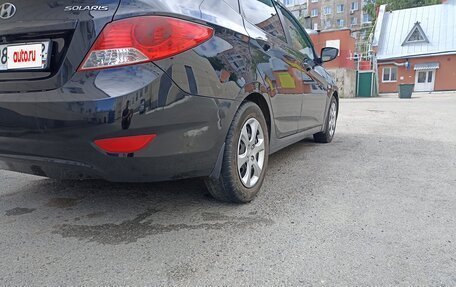 Hyundai Solaris II рестайлинг, 2013 год, 700 000 рублей, 3 фотография