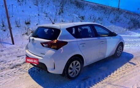 Toyota Auris II, 2014 год, 1 420 000 рублей, 5 фотография