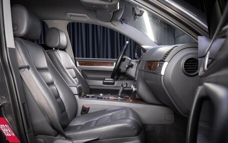 Volkswagen Touareg III, 2007 год, 999 000 рублей, 11 фотография