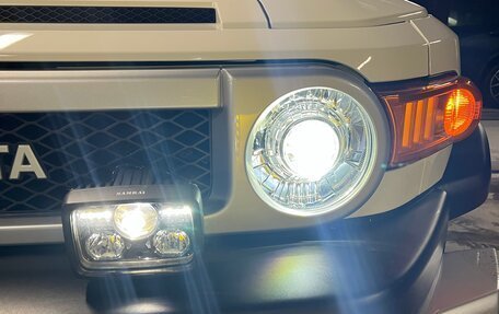 Toyota FJ Cruiser, 2021 год, 7 770 000 рублей, 9 фотография