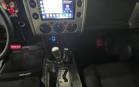 Toyota FJ Cruiser, 2021 год, 7 770 000 рублей, 12 фотография