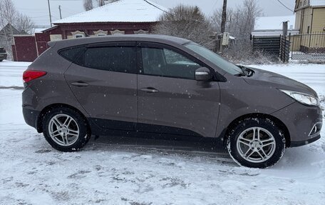 Hyundai ix35 I рестайлинг, 2013 год, 1 300 000 рублей, 4 фотография