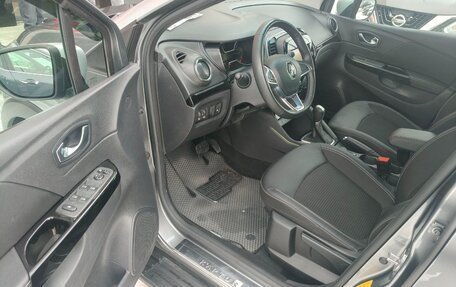 Renault Kaptur I рестайлинг, 2020 год, 1 300 000 рублей, 8 фотография