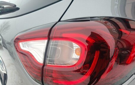 Renault Kaptur I рестайлинг, 2020 год, 1 300 000 рублей, 27 фотография