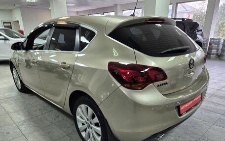 Opel Astra J, 2011 год, 699 000 рублей, 5 фотография