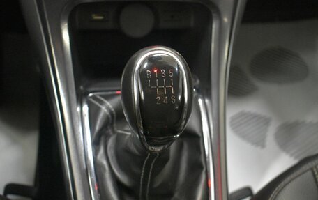 Opel Astra J, 2011 год, 699 000 рублей, 15 фотография