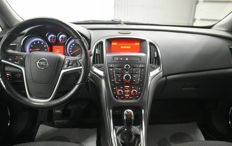 Opel Astra J, 2011 год, 699 000 рублей, 12 фотография